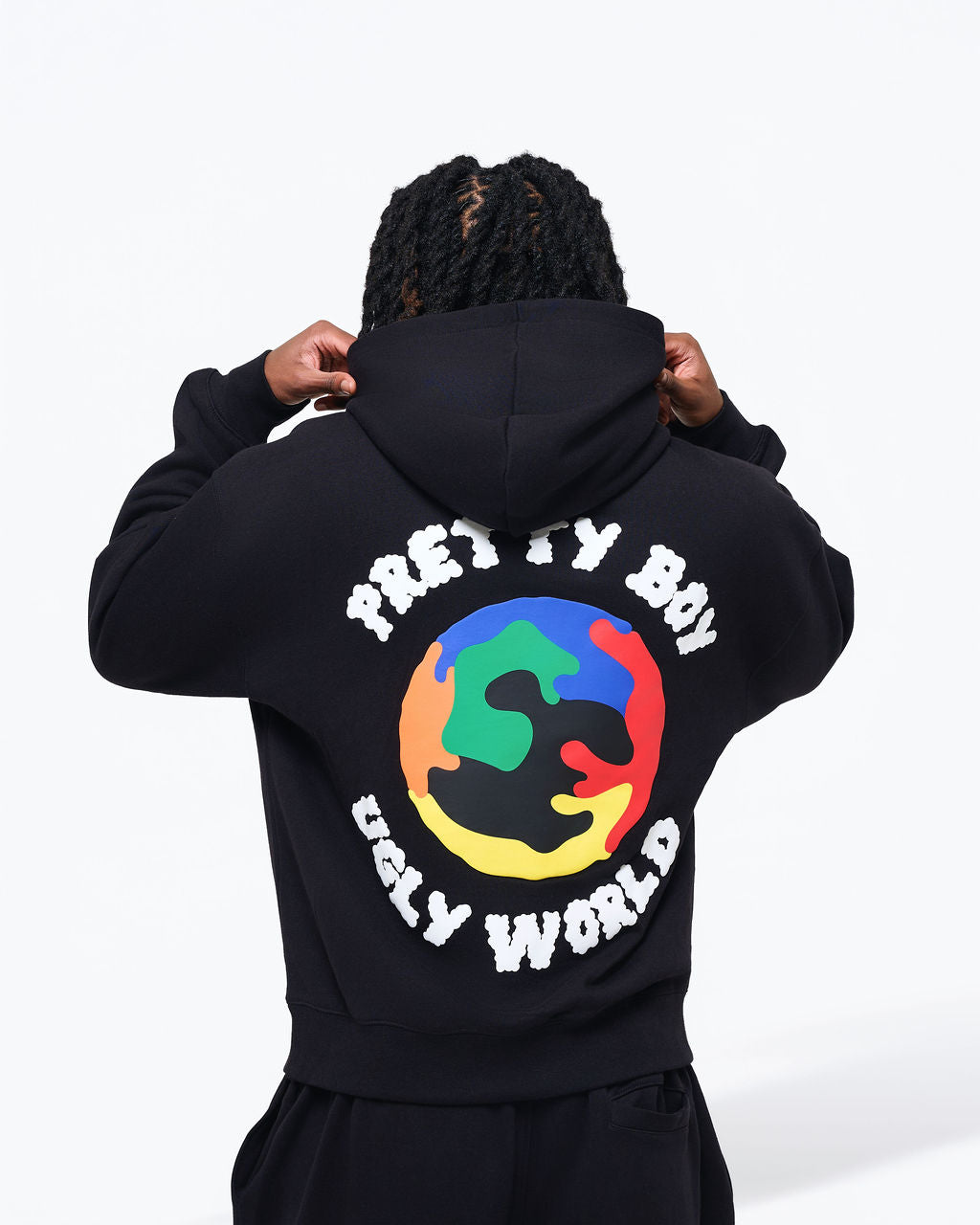 WORLD BLACK HOODIE