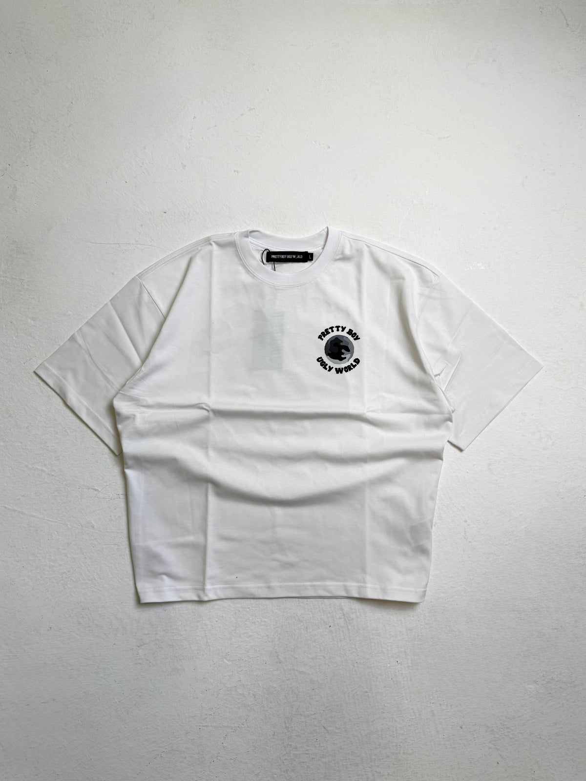 WORLD WHITE/GREY TEE