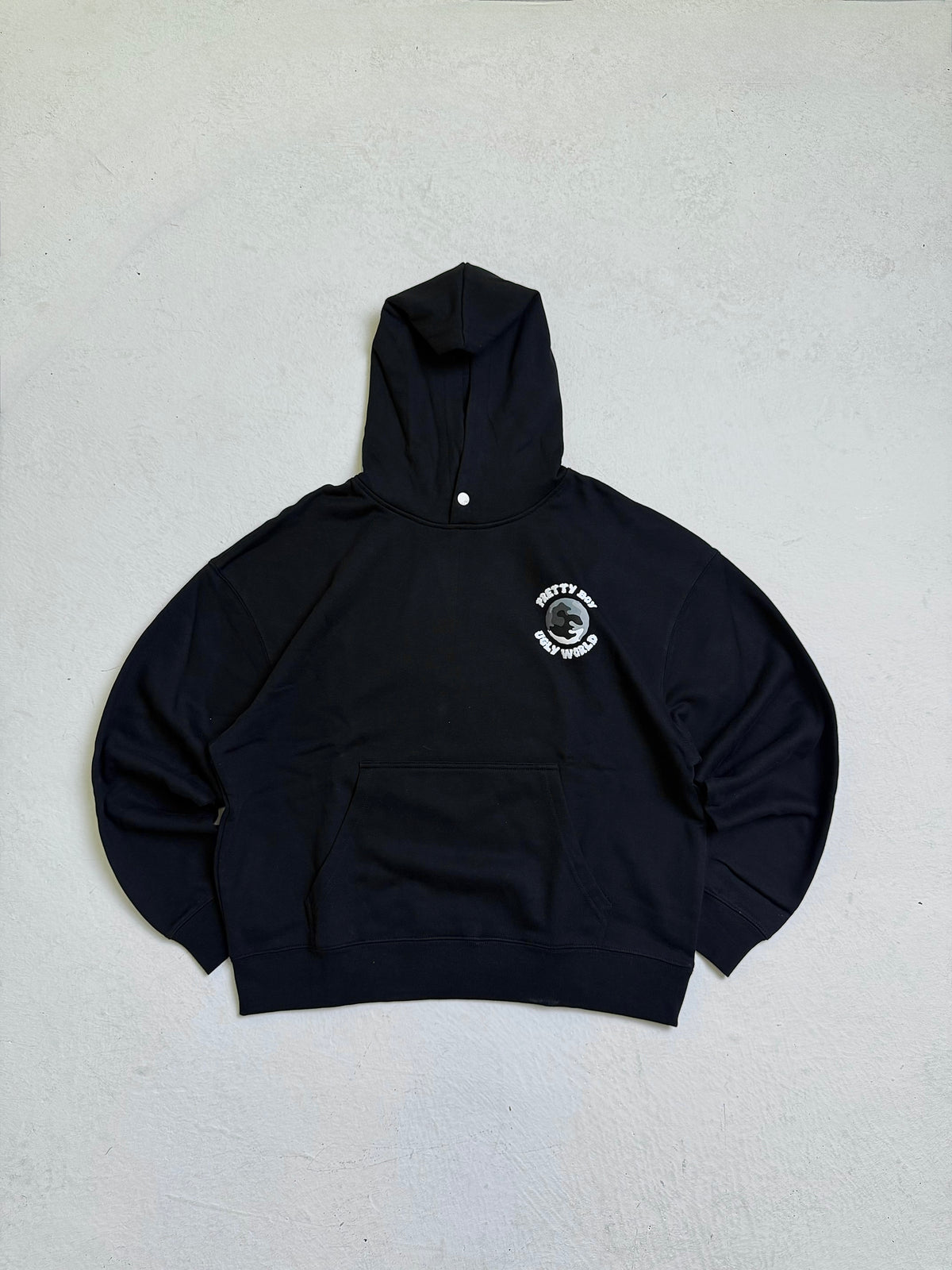 WORLD BLACK/GREY HOODIE