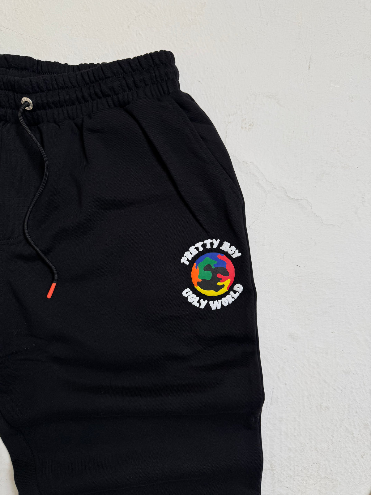 WORLD BLACK SWEATPANT
