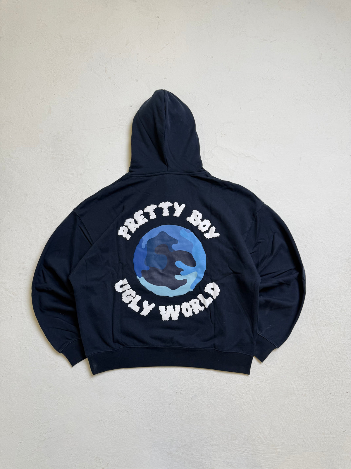 WORLD NAVY HOODIE