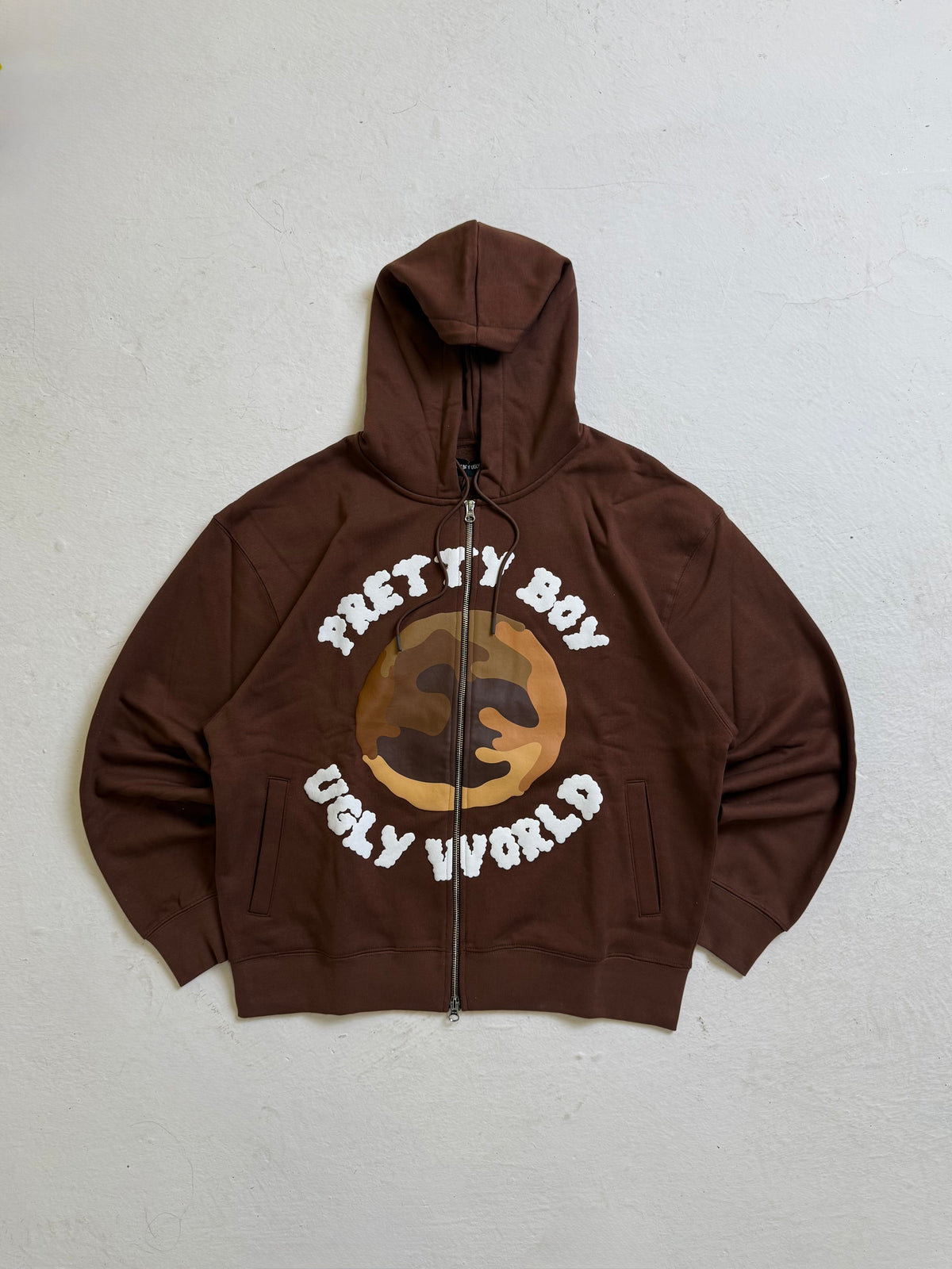 WORLD BROWN ZIP-UP HOODIE